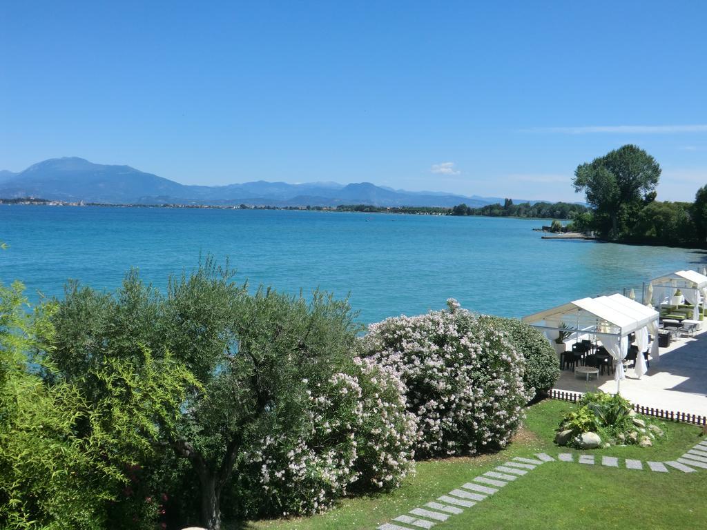 Doctor House Desenzano Apartment Desenzano del Garda Exterior foto